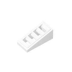 Slope 18 2 x 1 x 2/3 with 4 Slots #61409 White
